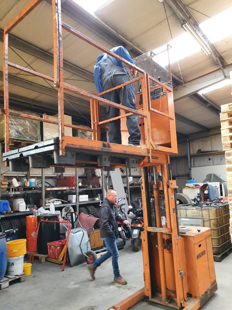 00c6b6ae-60f9-4e77-b5f0-e31bd841263f