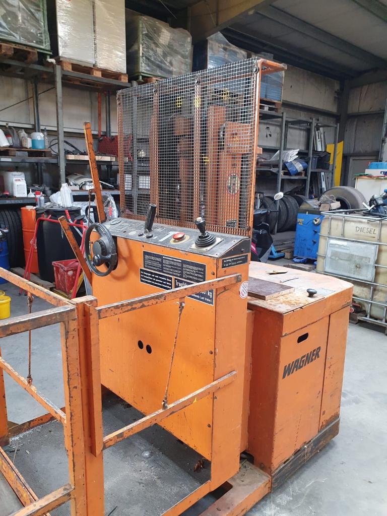 cfc87053-b0f5-4801-95a9-656e8dc6e8cb